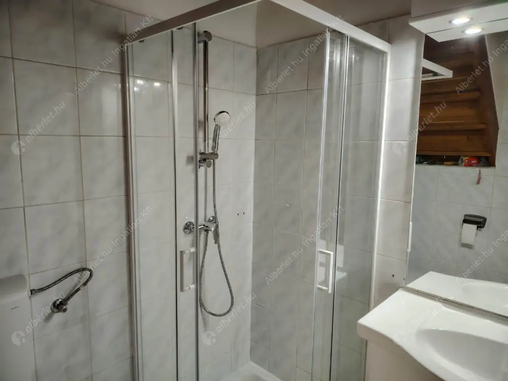 Kiadó albérlet 480000 Ft/hó áron: Budapest, IX. kerület  Ráday utca. Mérete: 57 nm, 1 szobás | Alberlet.hu - 6617198