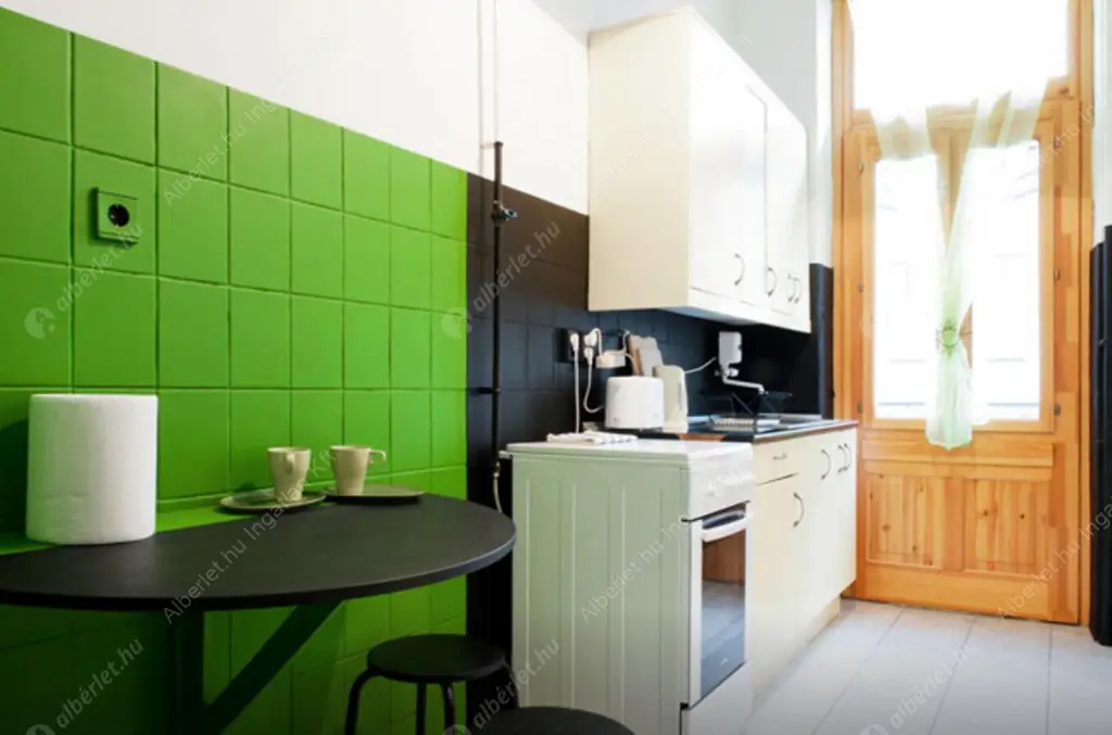 Kiadó albérlet 249000 Ft/hó áron: Budapest, IX. kerület  Ráday utca. Mérete: 61 nm, 2 szobás | Alberlet.hu - 6607754