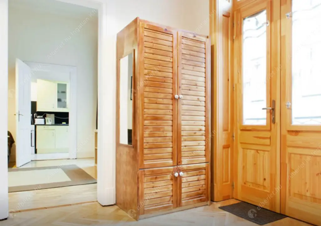 Kiadó albérlet 249000 Ft/hó áron: Budapest, IX. kerület  Ráday utca. Mérete: 61 nm, 2 szobás | Alberlet.hu - 6608570