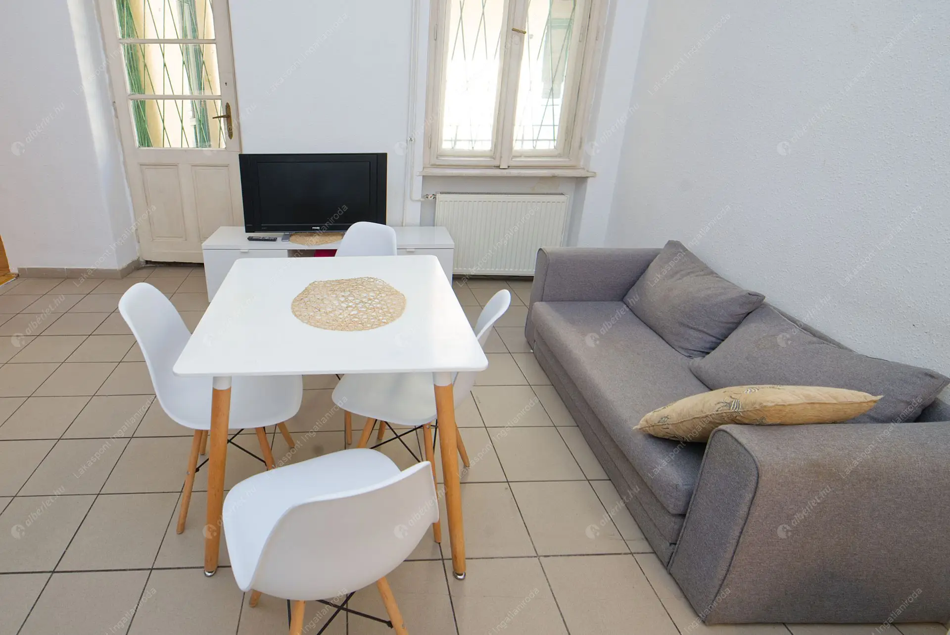 Kiadó albérlet 280000 Ft/hó áron: Budapest, IX. kerület  Ráday utca. Mérete: 79 nm, 3 szobás | Alberlet.hu - 6607942