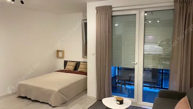 Kiadó albérlet 240000 Ft/hó áron: Budapest, IX. kerület  Sobieski János utca. Mérete: 32 nm, 1 szobás | Alberlet.hu - 6570317