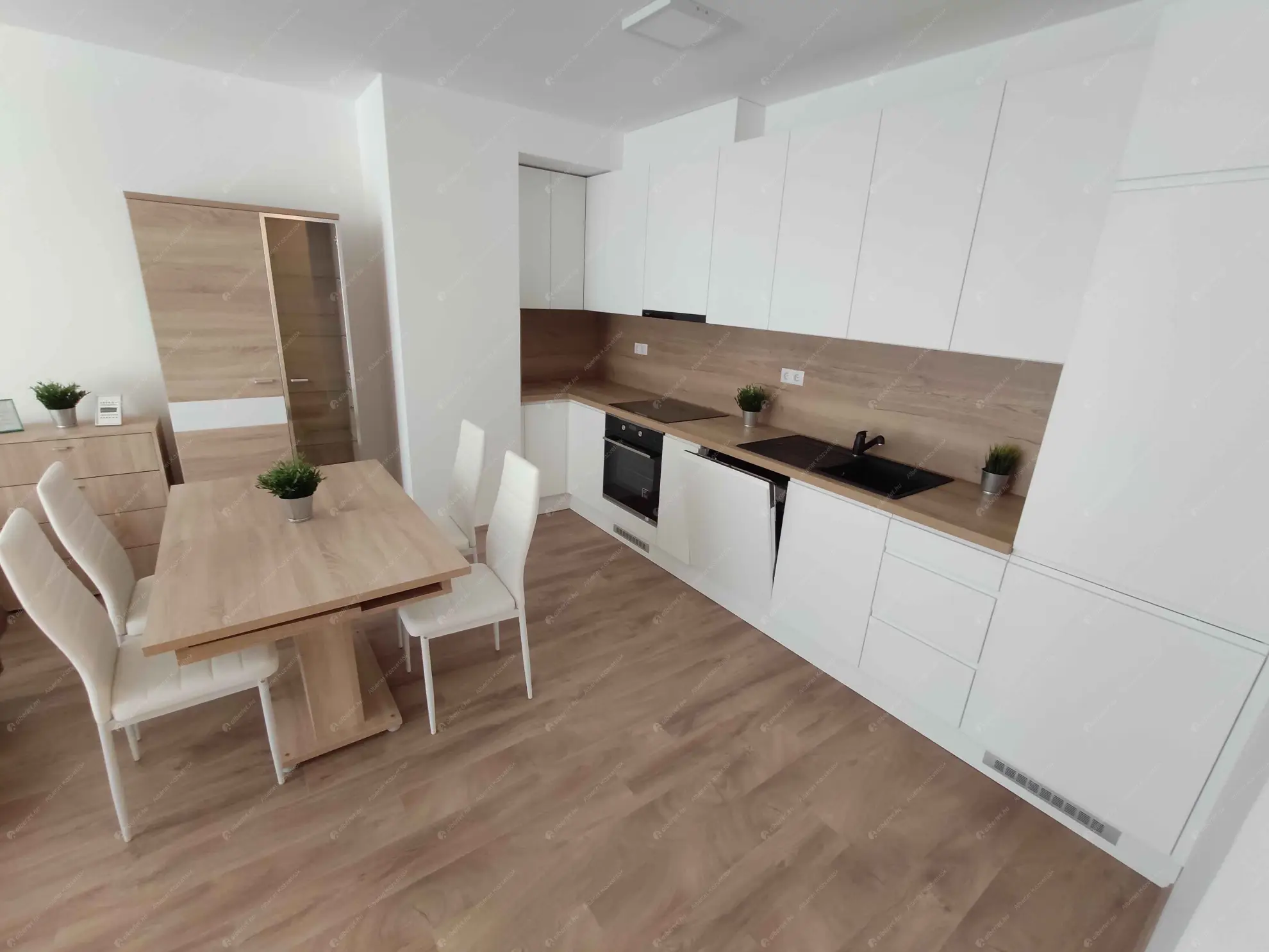 Kiadó albérlet 290000 Ft/hó áron: Budapest, IX. kerület  Sobieski János utca. Mérete: 51 nm, 2 szobás | Alberlet.hu - 6600948