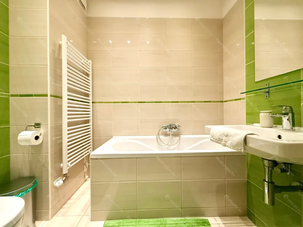 Kiadó albérlet 393000 Ft/hó áron: Budapest, IX. kerület  Sobieski János utca. Mérete: 80 nm, 2 szobás | Alberlet.hu - 6670841