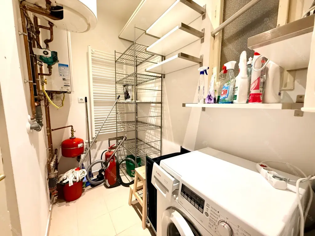 Kiadó albérlet 339000 Ft/hó áron: Budapest, IX. kerület  Sobieski János utca. Mérete: 80 nm, 2 szobás | Alberlet.hu - 6693533