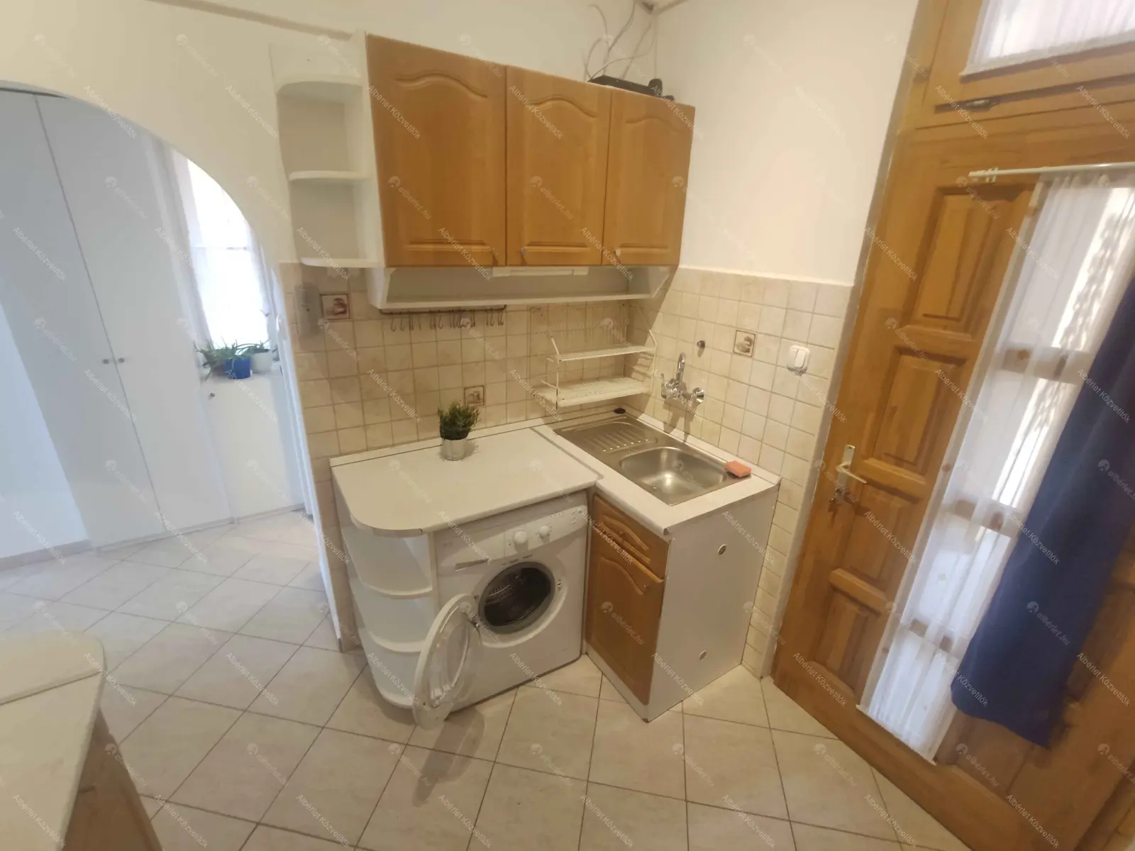 Kiadó albérlet 175000 Ft/hó áron: Budapest, IX. kerület  Soroksári út. Mérete: 32 nm, 1 szobás | Alberlet.hu - 6667734