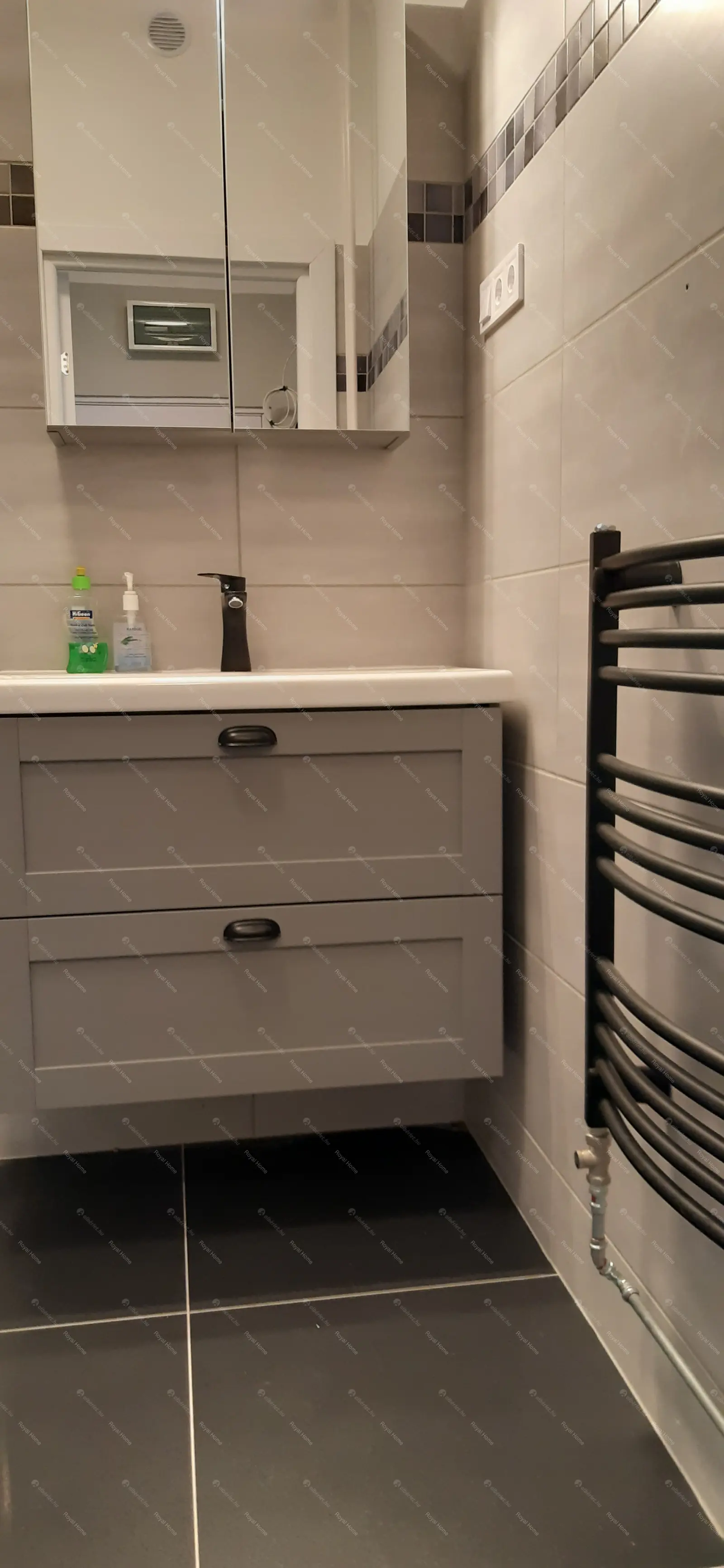 Kiadó albérlet 185000 Ft/hó áron: Budapest, IX. kerület  Távíró utca. Mérete: 27 nm, 1 szobás | Alberlet.hu - 6655818