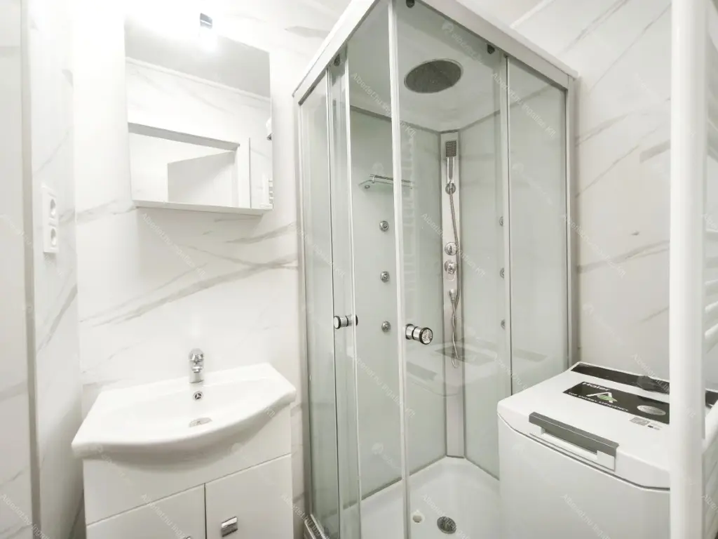 Kiadó albérlet 190000 Ft/hó áron: Budapest, IX. kerület  Telepy utca. Mérete: 24 nm, 1 szobás | Alberlet.hu - 6677507