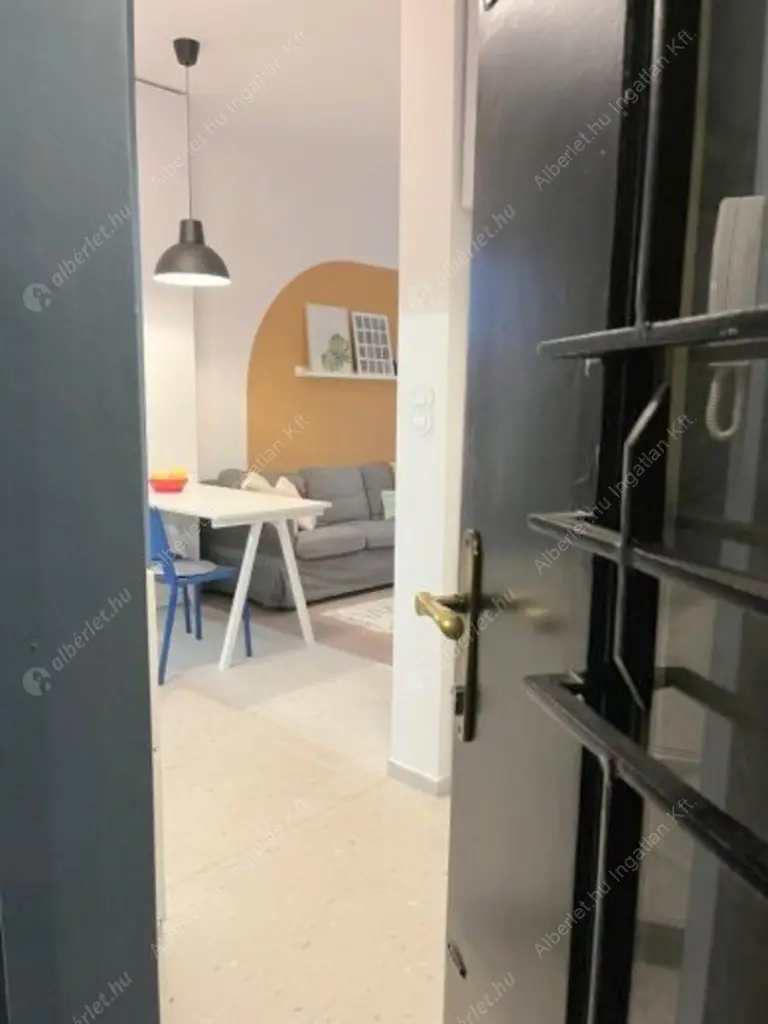 Kiadó albérlet 240000 Ft/hó áron: Budapest, IX. kerület  Tinódi utca. Mérete: 31 nm, 1 szobás | Alberlet.hu - 6617752