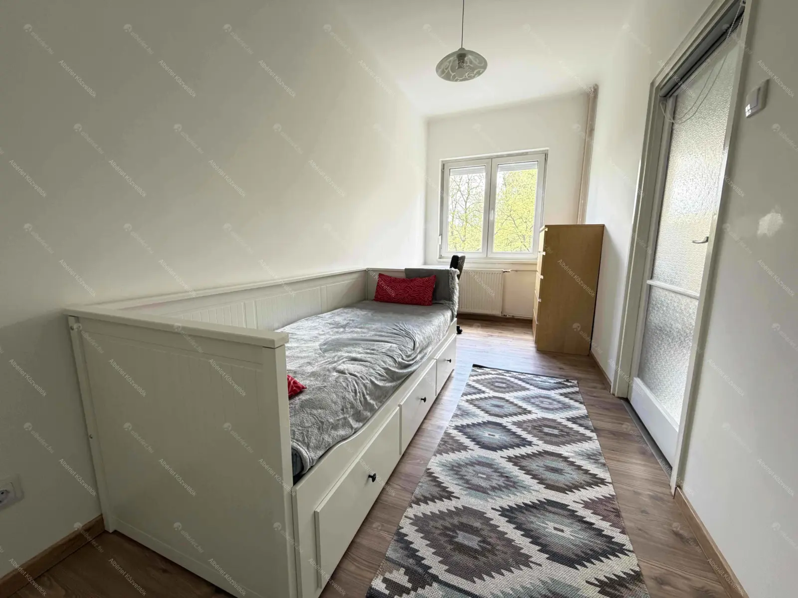 Kiadó albérlet 240000 Ft/hó áron: Budapest, IX. kerület  Tinódi utca. Mérete: 65 nm, 3 szobás | Alberlet.hu - 6705442