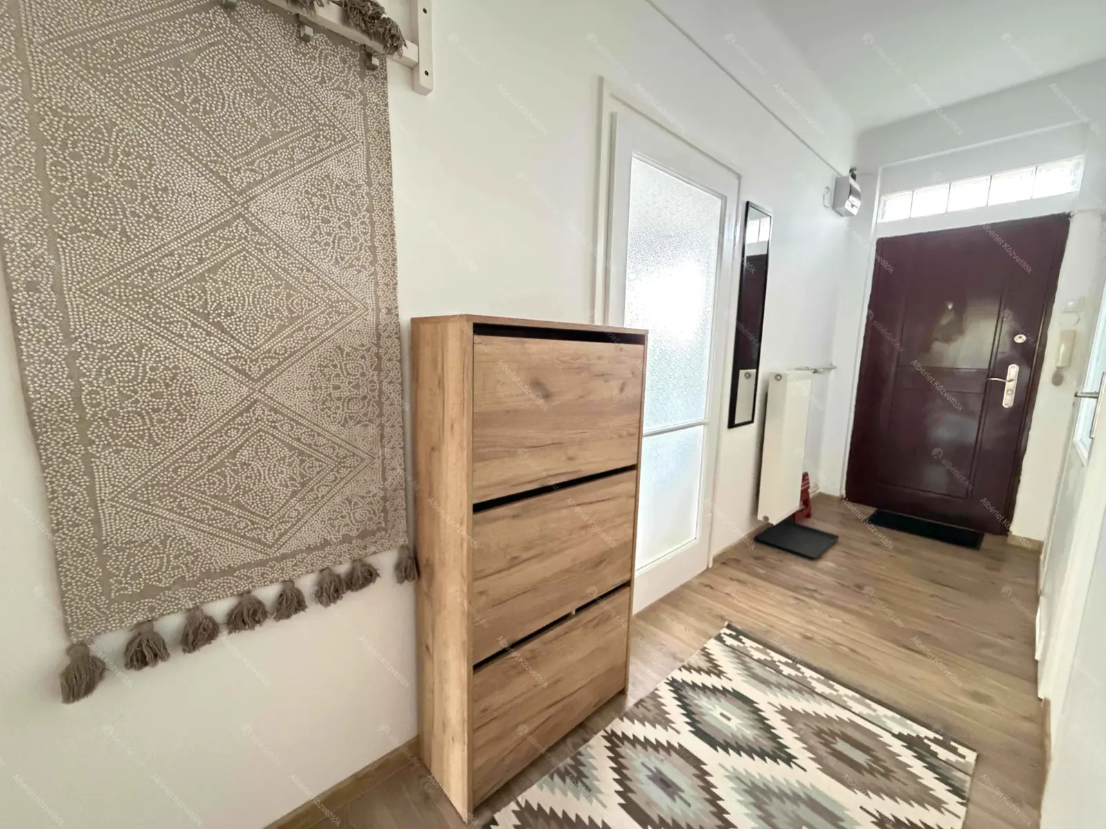 Kiadó albérlet 240000 Ft/hó áron: Budapest, IX. kerület  Tinódi utca. Mérete: 65 nm, 3 szobás | Alberlet.hu - 6705455