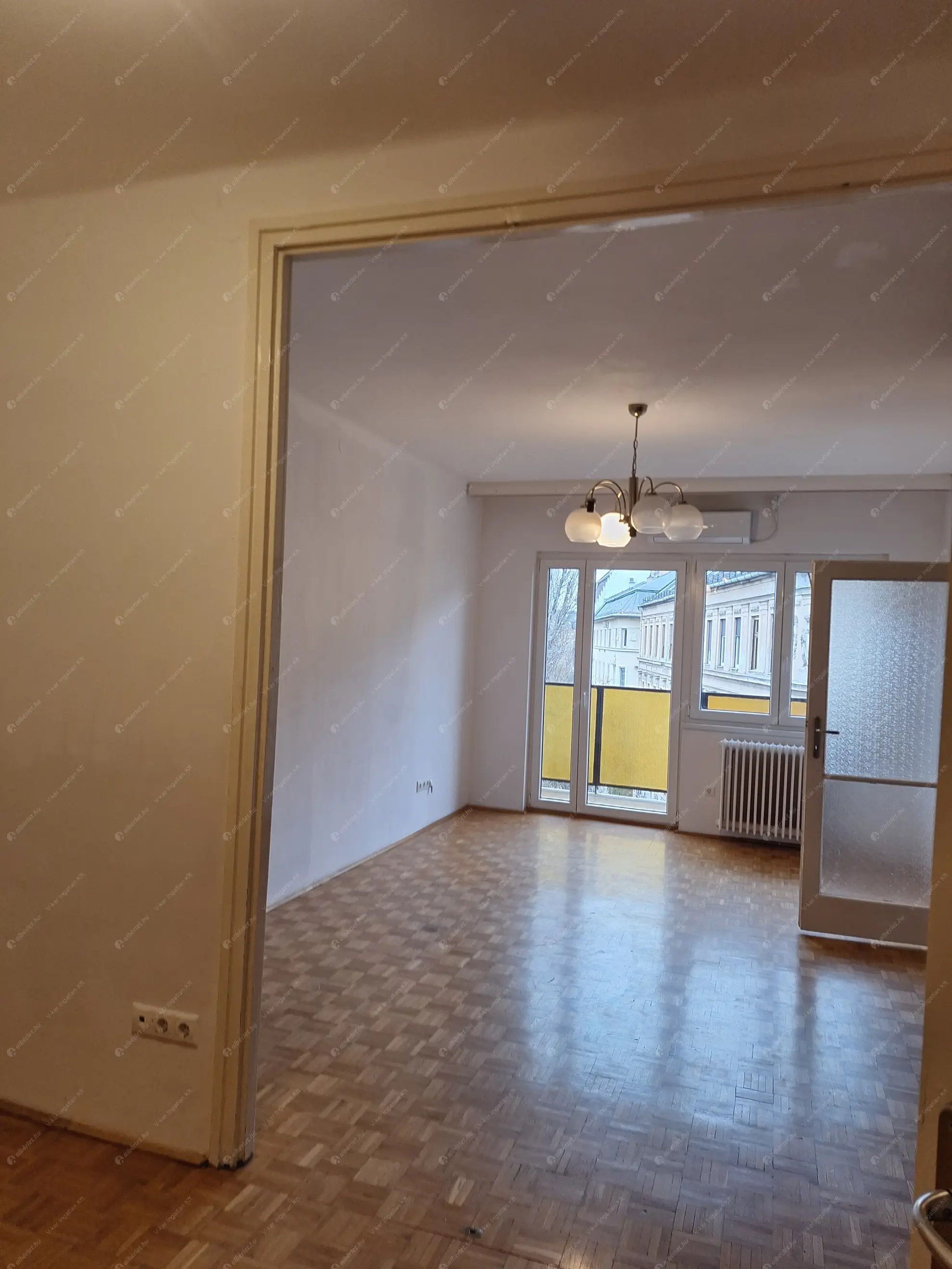 Kiadó albérlet 280000 Ft/hó áron: Budapest, IX. kerület  Tinódi utca. Mérete: 67 nm, 1 szobás | Alberlet.hu - 6596411