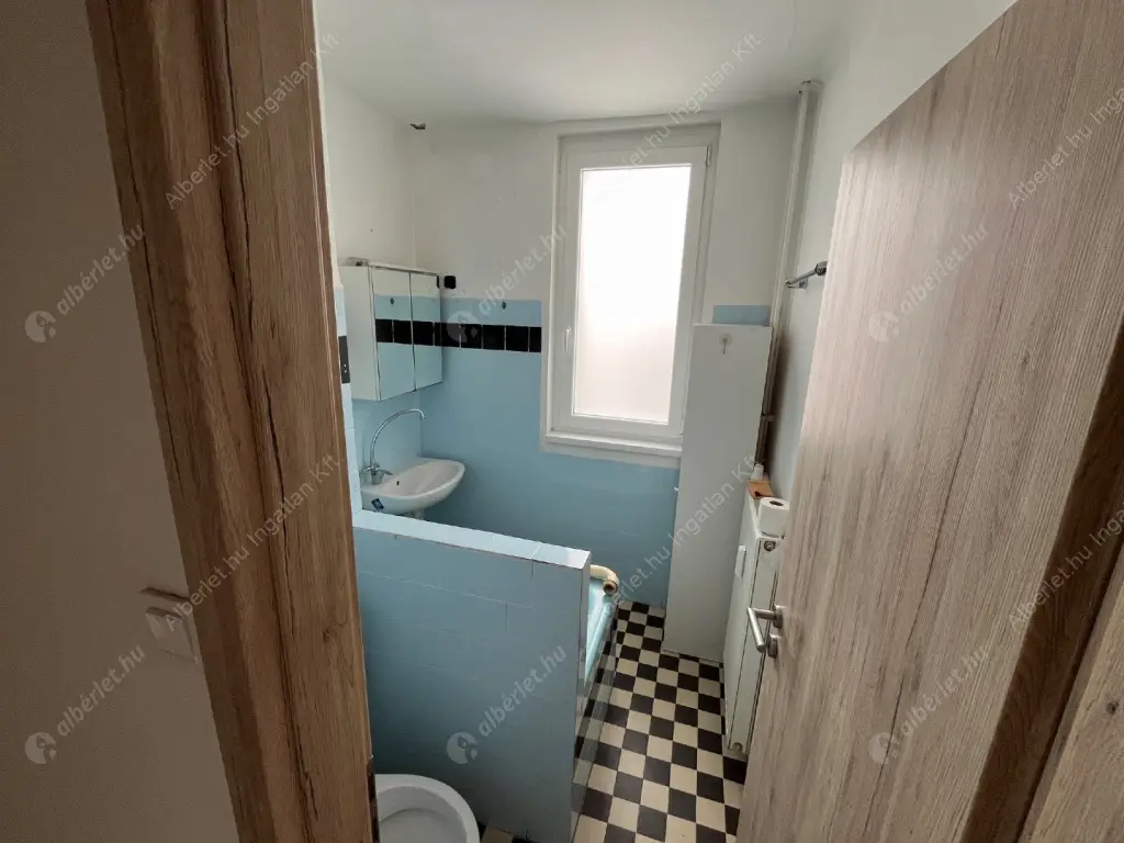 Kiadó albérlet 250000 Ft/hó áron: Budapest, IX. kerület  Toronyház utca. Mérete: 50 nm, 1 szobás | Alberlet.hu - 6621163
