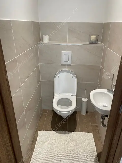 Kiadó albérlet 320000 Ft/hó áron: Budapest, IX. kerület  Tóth Kálmán utca. Mérete: 47 nm, 2 szobás | Alberlet.hu - 6592296