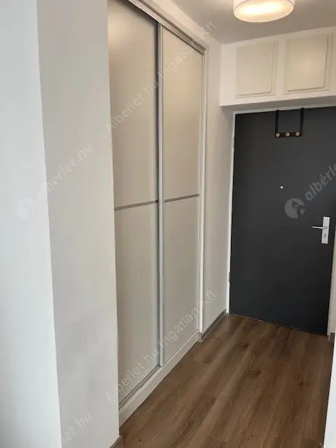 Kiadó albérlet 320000 Ft/hó áron: Budapest, IX. kerület  Tóth Kálmán utca. Mérete: 47 nm, 2 szobás | Alberlet.hu - 6624939