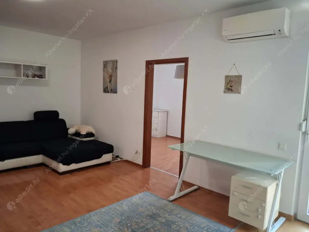 Kiadó albérlet 350000 Ft/hó áron: Budapest, IX. kerület  Tóth Kálmán utca. Mérete: 68 nm, 3 szobás | Alberlet.hu - 6600072