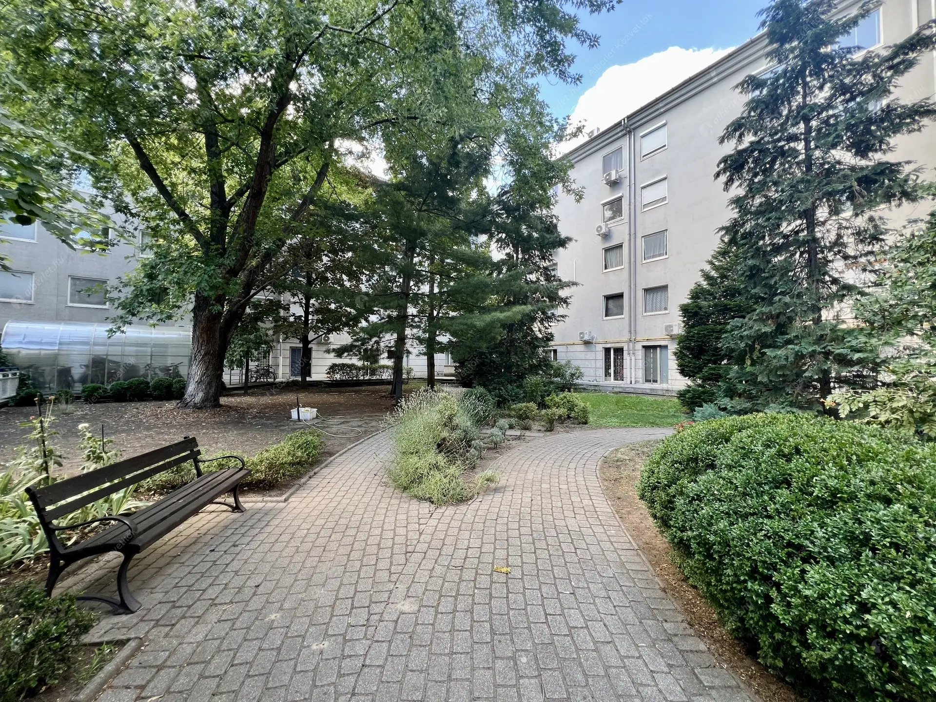 Kiadó albérlet 160000 Ft/hó áron: Budapest, IX. kerület  Tűzoltó utca. Mérete: 33 nm, 1 szobás | Alberlet.hu - 6498579