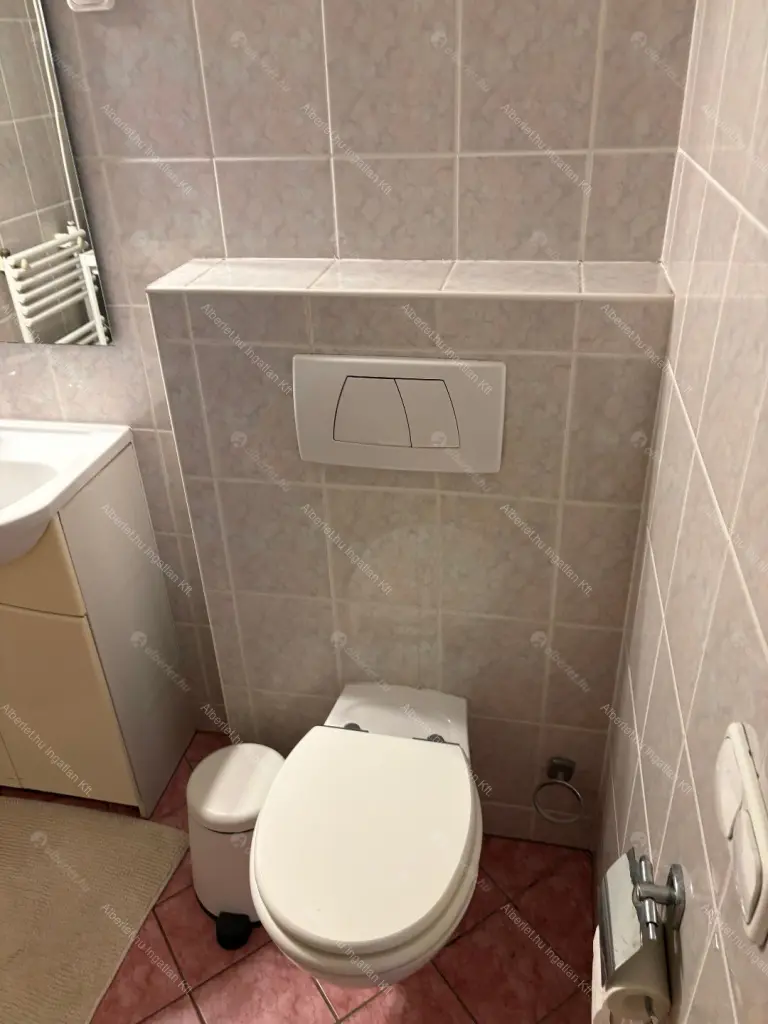 Kiadó albérlet 220000 Ft/hó áron: Budapest, IX. kerület  Tűzoltó utca. Mérete: 37 nm, 1 szobás | Alberlet.hu - 6687018