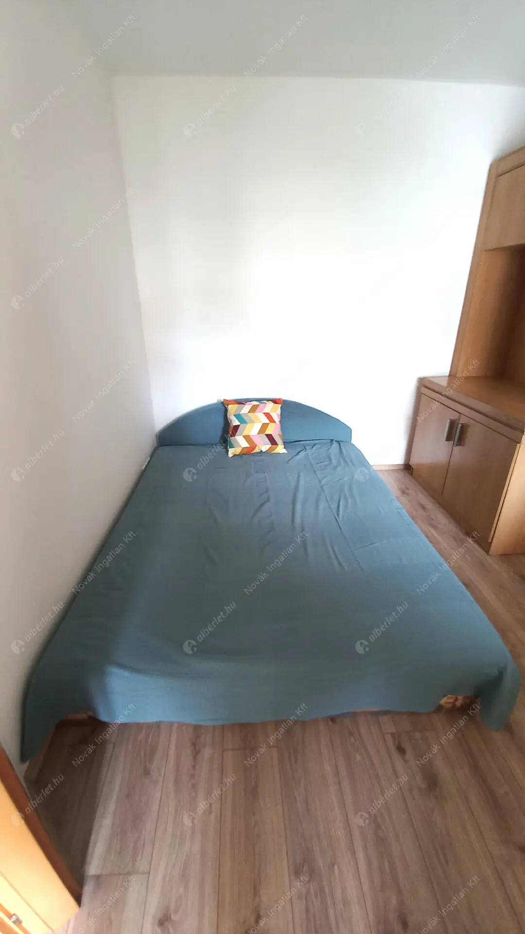 Kiadó albérlet 240000 Ft/hó áron: Budapest, IX. kerület  Tűzoltó utca. Mérete: 40 nm, 1 szobás | Alberlet.hu - 6479491