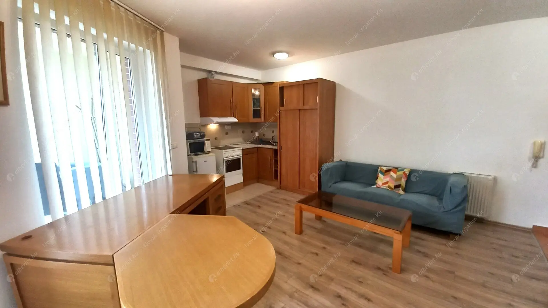 Kiadó albérlet 240000 Ft/hó áron: Budapest, IX. kerület  Tűzoltó utca. Mérete: 40 nm, 1 szobás | Alberlet.hu - 6479493