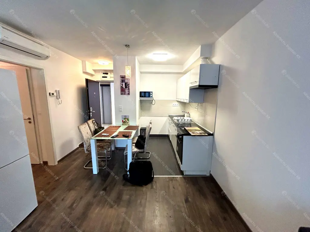 Kiadó albérlet 270000 Ft/hó áron: Budapest, IX. kerület  Tűzoltó utca. Mérete: 45 nm, 2 szobás | Alberlet.hu - 6691482