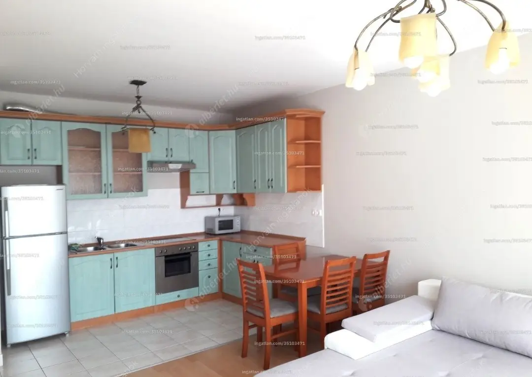 Kiadó albérlet 270000 Ft/hó áron: Budapest, IX. kerület  Tűzoltó utca. Mérete: 50 nm, 2 szobás | Alberlet.hu - 6609448