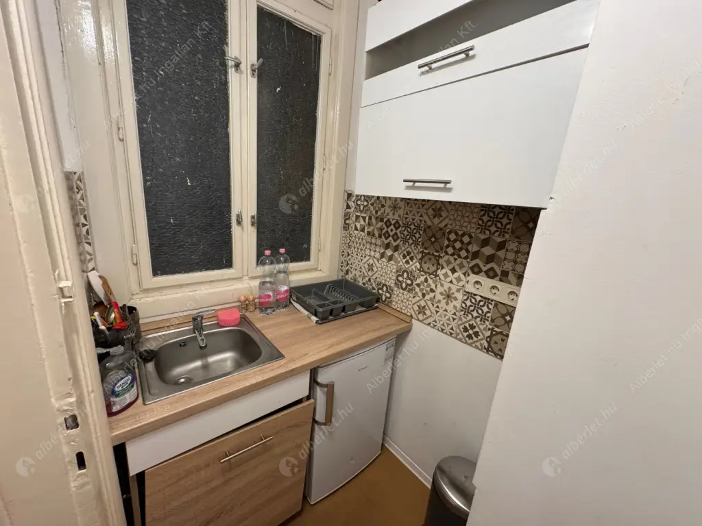 Kiadó albérlet 220000 Ft/hó áron: Budapest, IX. kerület  Üllői  út . Mérete: 49 nm, 2 szobás | Alberlet.hu - 6582783