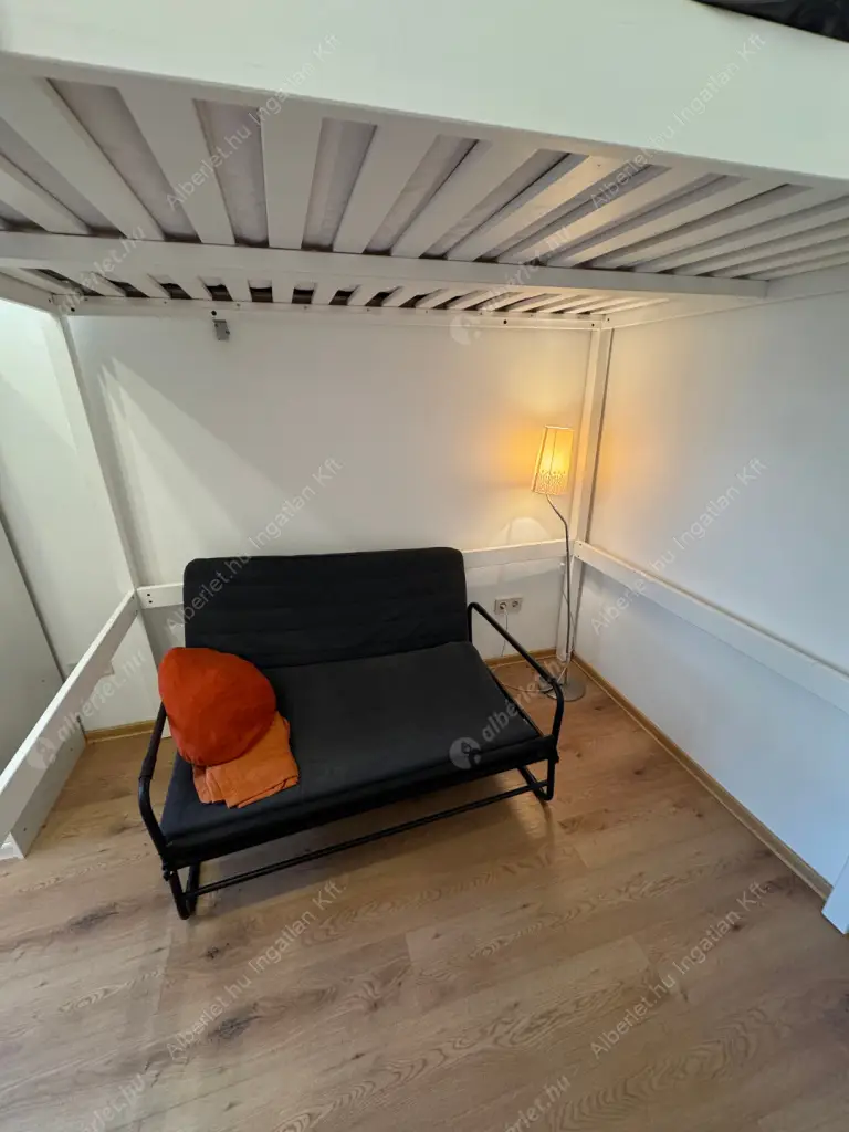 Kiadó albérlet 170000 Ft/hó áron: Budapest, IX. kerület  Üllői út. Mérete: 21 nm, 1 szobás | Alberlet.hu - 6571889