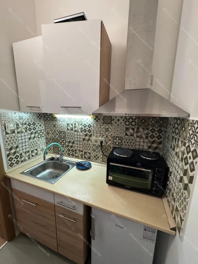 Kiadó albérlet 170000 Ft/hó áron: Budapest, IX. kerület  Üllői út. Mérete: 21 nm, 1 szobás | Alberlet.hu - 6650825