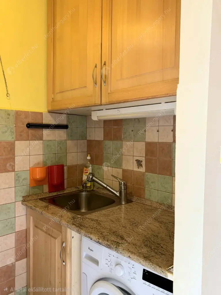 Kiadó albérlet 160000 Ft/hó áron: Budapest, IX. kerület  Üllői út. Mérete: 30 nm, 1 szobás | Alberlet.hu - 6598470