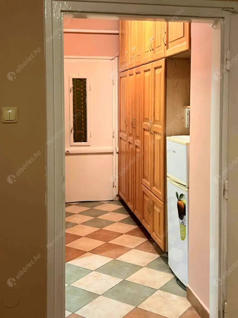 Kiadó albérlet 150000 Ft/hó áron: Budapest, IX. kerület  Üllői út. Mérete: 30 nm, 1 szobás | Alberlet.hu - 6613168