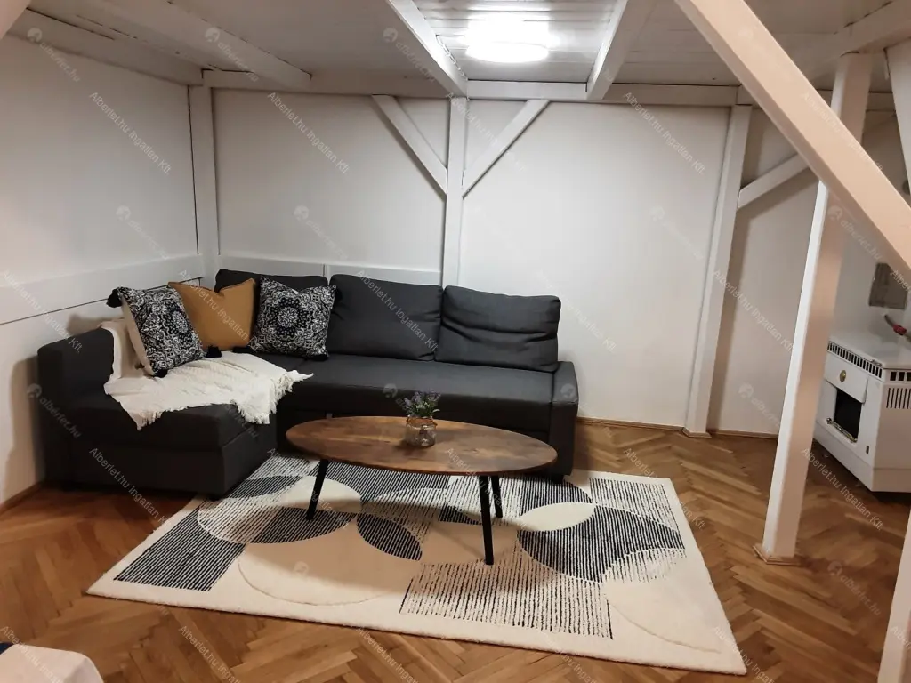 Kiadó albérlet 230000 Ft/hó áron: Budapest, IX. kerület  Üllői út. Mérete: 30 nm, 1 szobás | Alberlet.hu - 6703698