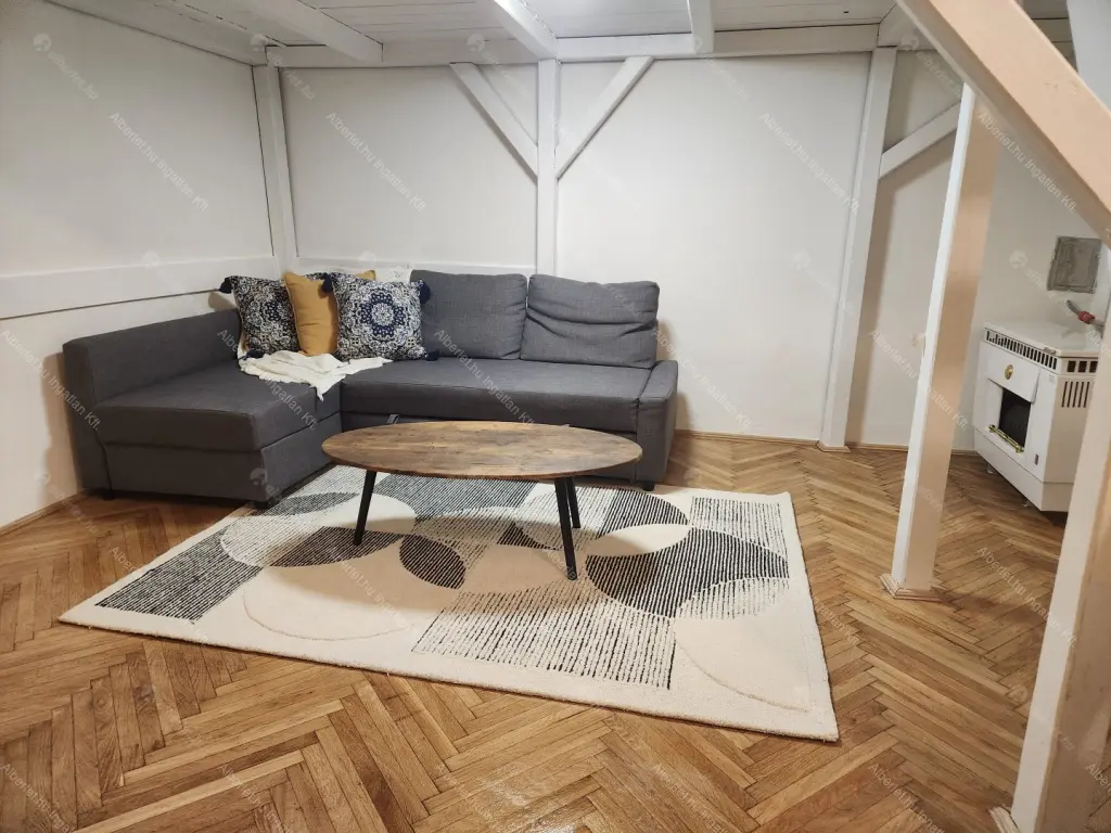 Kiadó albérlet 230000 Ft/hó áron: Budapest, IX. kerület  Üllői út. Mérete: 30 nm, 1 szobás | Alberlet.hu - 6703700