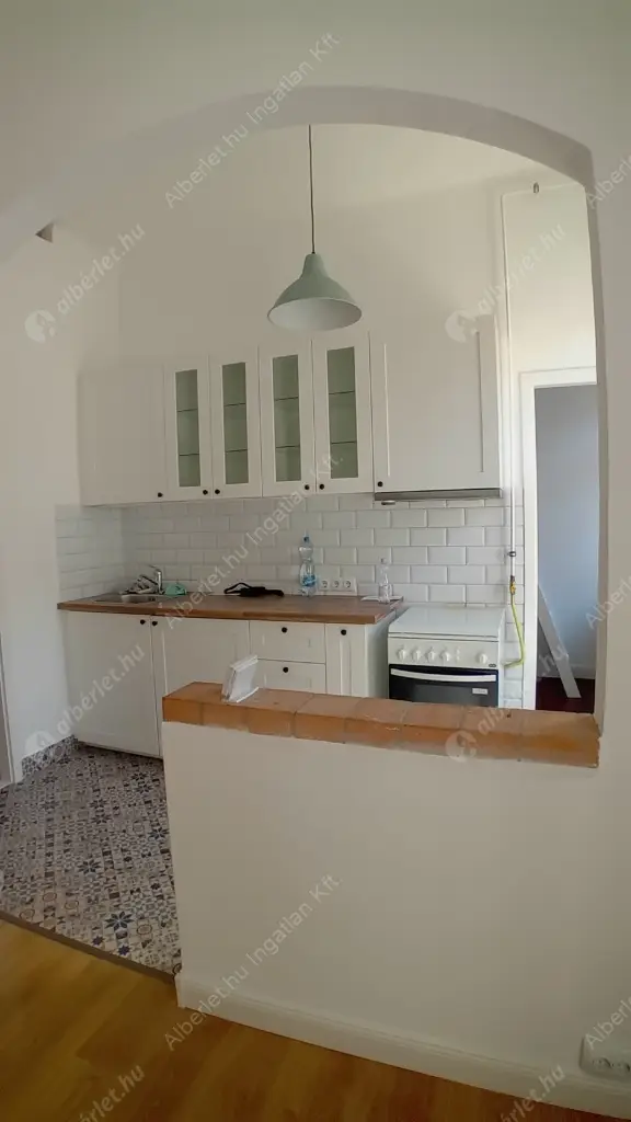 Kiadó albérlet 260000 Ft/hó áron: Budapest, IX. kerület  Üllői út. Mérete: 38 nm, 2 szobás | Alberlet.hu - 6515569