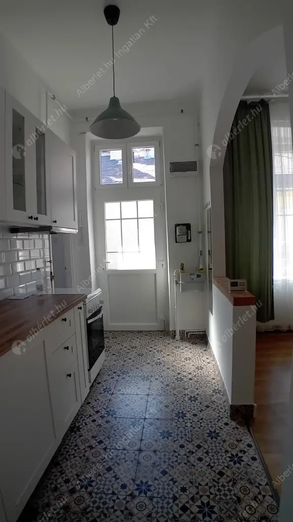 Kiadó albérlet 260000 Ft/hó áron: Budapest, IX. kerület  Üllői út. Mérete: 38 nm, 2 szobás | Alberlet.hu - 6515571