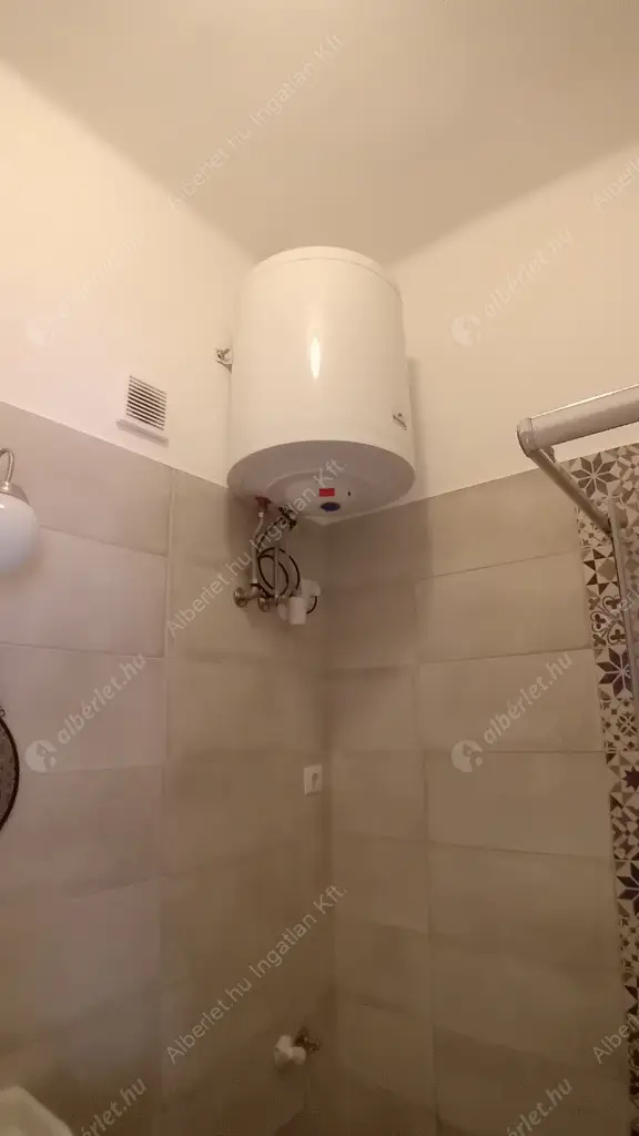 Kiadó albérlet 260000 Ft/hó áron: Budapest, IX. kerület  Üllői út. Mérete: 38 nm, 2 szobás | Alberlet.hu - 6515580