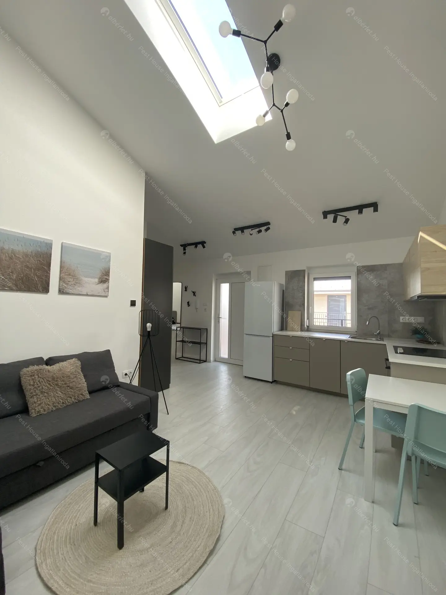 Kiadó albérlet 280000 Ft/hó áron: Budapest, IX. kerület  Üllői út. Mérete: 48 nm, 2 szobás | Alberlet.hu - 6543811