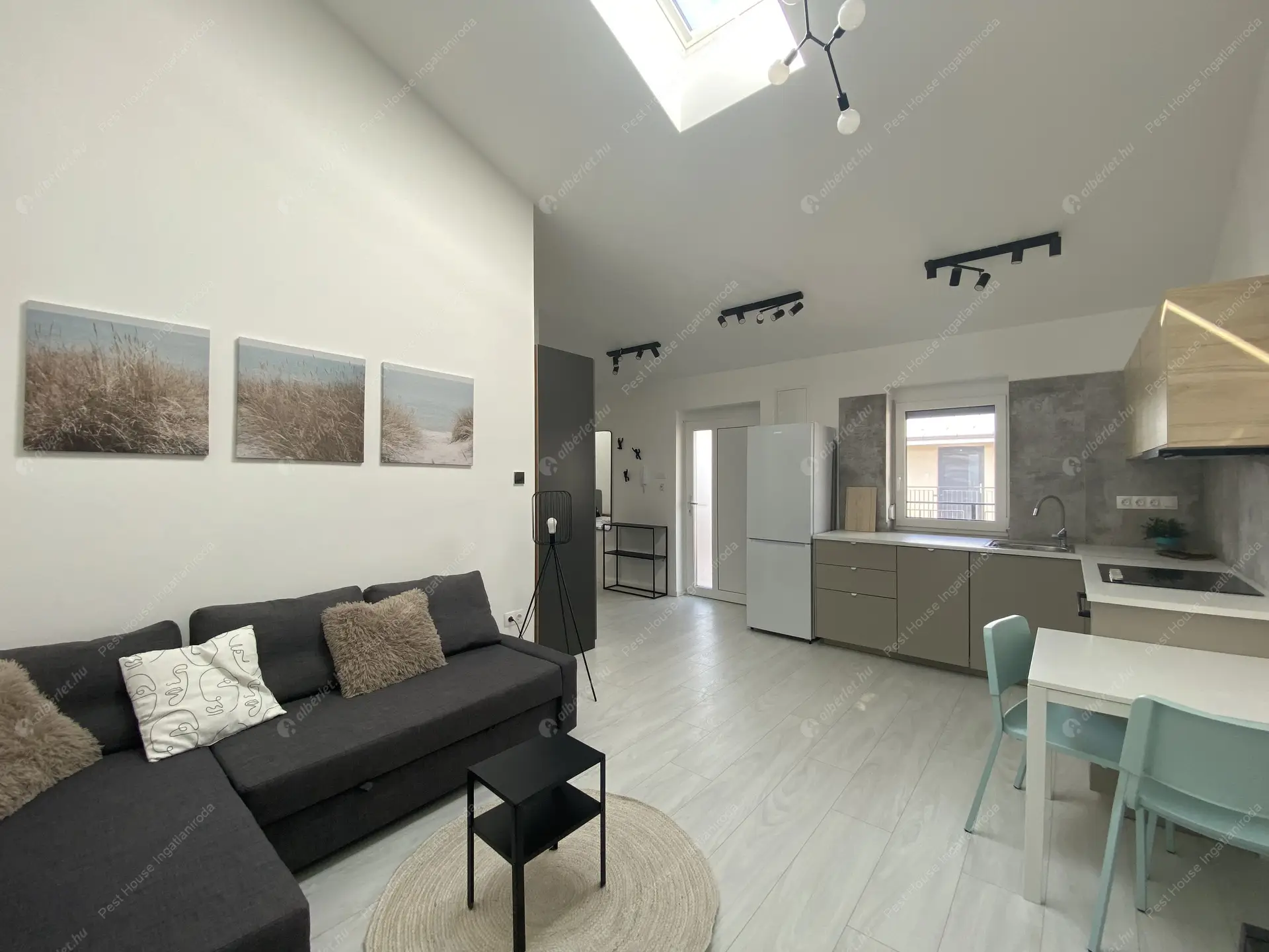 Kiadó albérlet 280000 Ft/hó áron: Budapest, IX. kerület  Üllői út. Mérete: 48 nm, 2 szobás | Alberlet.hu - 6543812