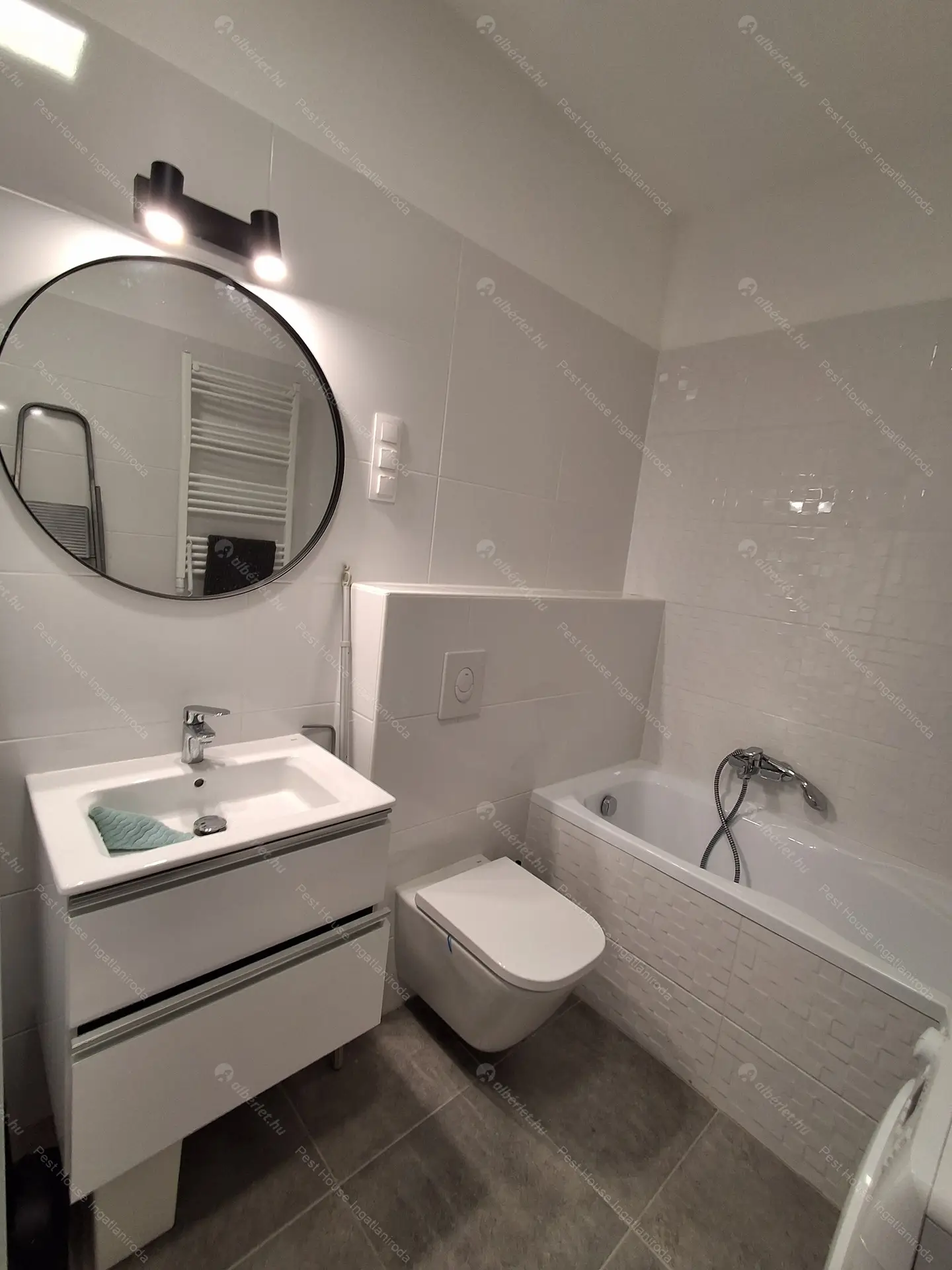 Kiadó albérlet 280000 Ft/hó áron: Budapest, IX. kerület  Üllői út. Mérete: 48 nm, 2 szobás | Alberlet.hu - 6543813