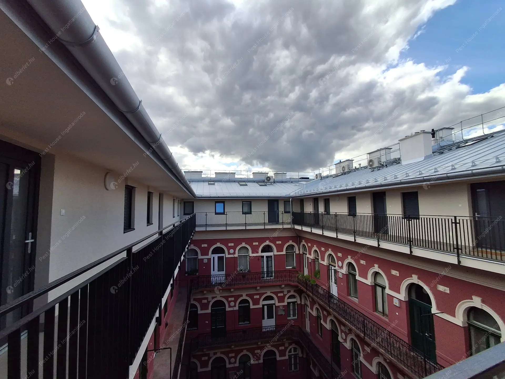 Kiadó albérlet 280000 Ft/hó áron: Budapest, IX. kerület  Üllői út. Mérete: 48 nm, 2 szobás | Alberlet.hu - 6543835