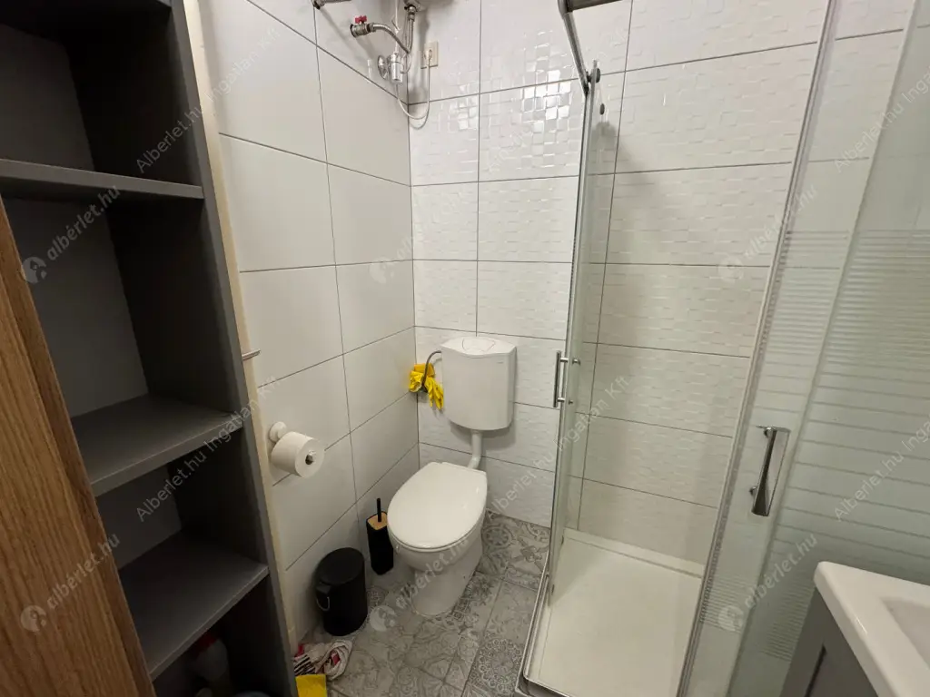 Kiadó albérlet 198000 Ft/hó áron: Budapest, IX. kerület  Üllői út. Mérete: 49 nm, 2 szobás | Alberlet.hu - 6619171