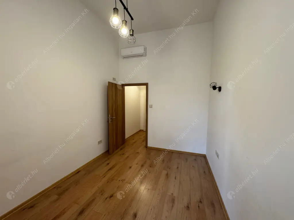 Kiadó albérlet 198000 Ft/hó áron: Budapest, IX. kerület  Üllői út. Mérete: 49 nm, 2 szobás | Alberlet.hu - 6623215