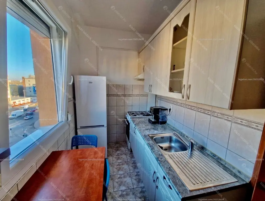 Kiadó albérlet 235000 Ft/hó áron: Budapest, IX. kerület  Üllői út. Mérete: 53 nm, 2 szobás | Alberlet.hu - 6644071