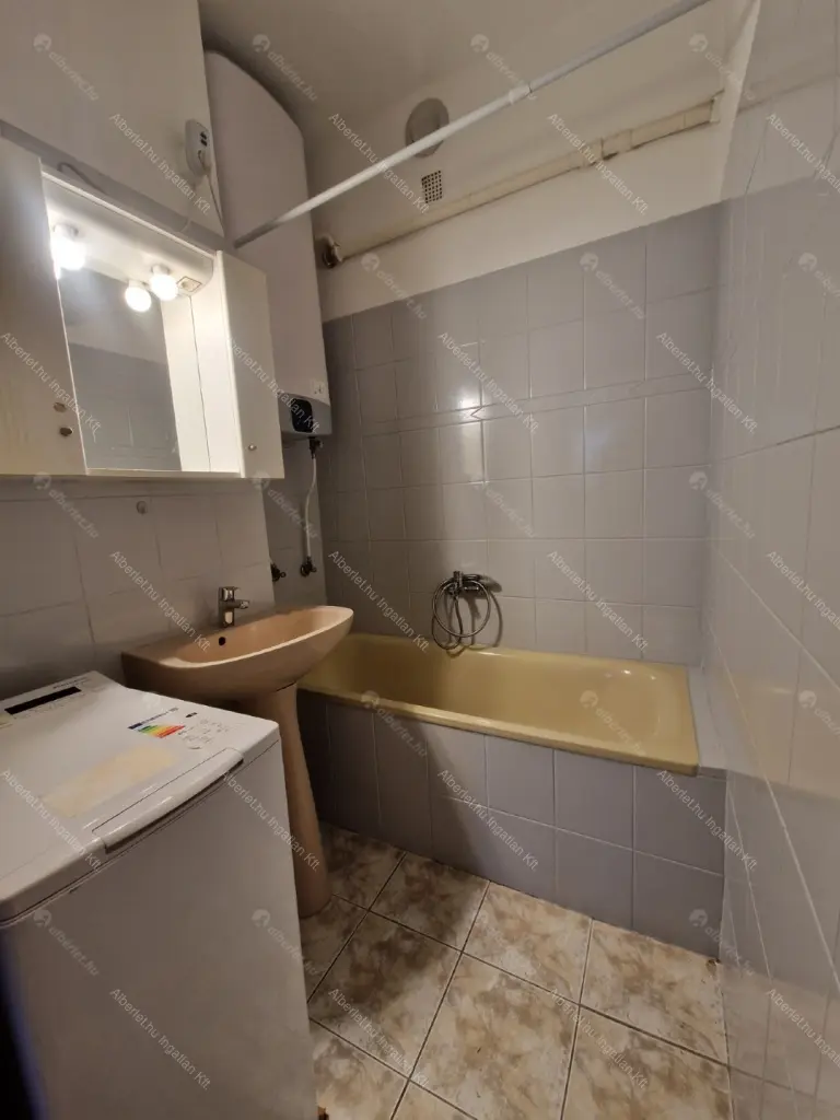 Kiadó albérlet 235000 Ft/hó áron: Budapest, IX. kerület  Üllői út. Mérete: 53 nm, 2 szobás | Alberlet.hu - 6647873