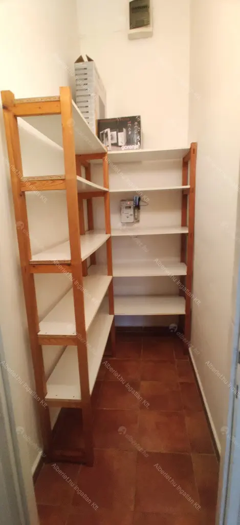 Kiadó albérlet 370000 Ft/hó áron: Budapest, IX. kerület  Üllői út. Mérete: 98 nm, 3 szobás | Alberlet.hu - 6684194