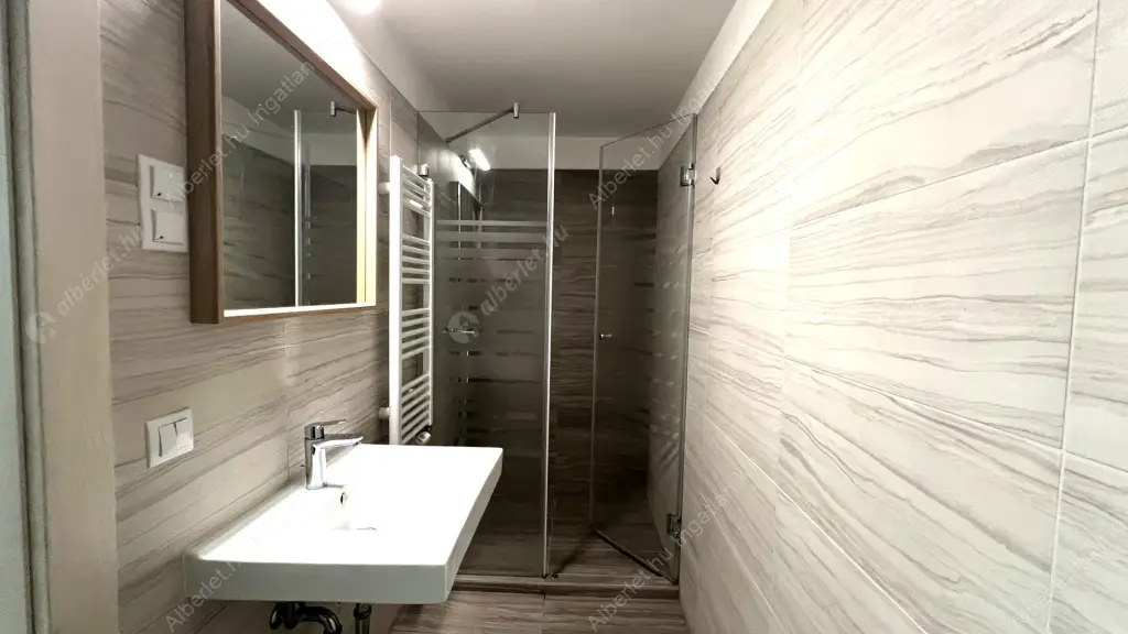 Kiadó albérlet 220000 Ft/hó áron: Budapest, IX. kerület  Vágóhíd  utca . Mérete: 36 nm, 1 szobás | Alberlet.hu - 6636632