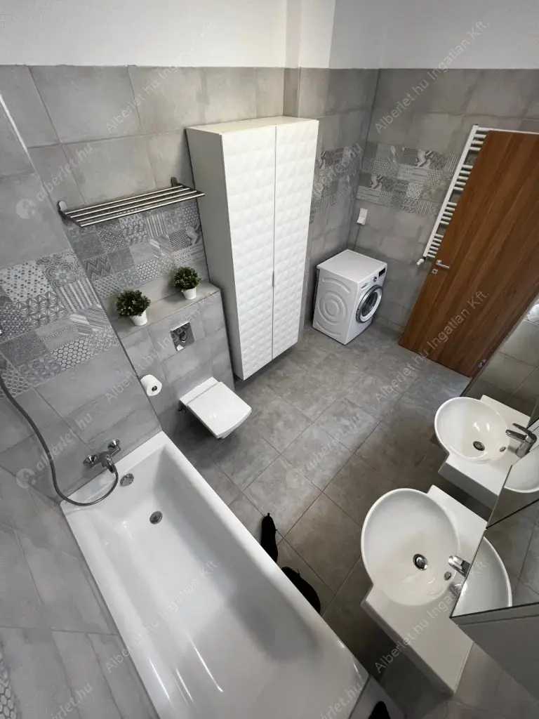 Kiadó albérlet 960000 Ft/hó áron: Budapest, IX. kerület  Vágóhíd utca. Mérete: 109 nm, 5 szobás | Alberlet.hu - 6592516