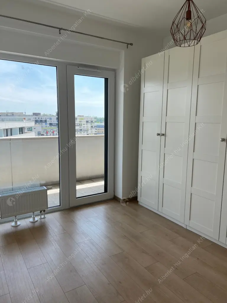 Kiadó albérlet 960000 Ft/hó áron: Budapest, IX. kerület  Vágóhíd utca. Mérete: 109 nm, 5 szobás | Alberlet.hu - 6592519