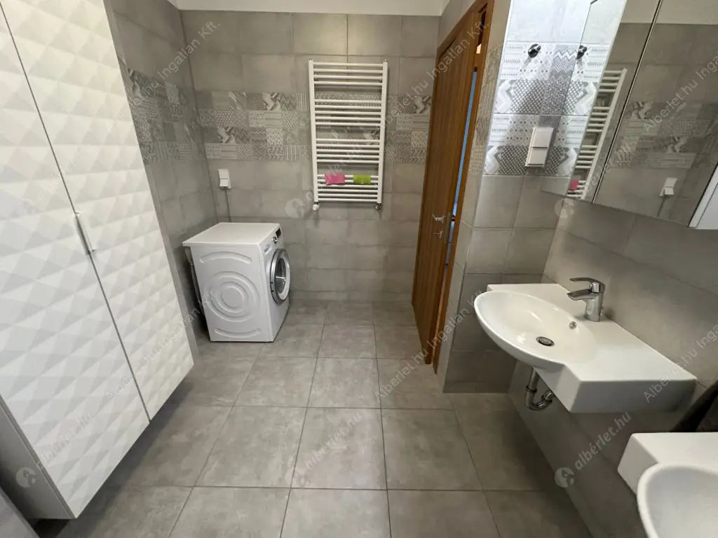 Kiadó albérlet 850000 Ft/hó áron: Budapest, IX. kerület  Vágóhíd utca. Mérete: 109 nm, 5 szobás | Alberlet.hu - 6594637