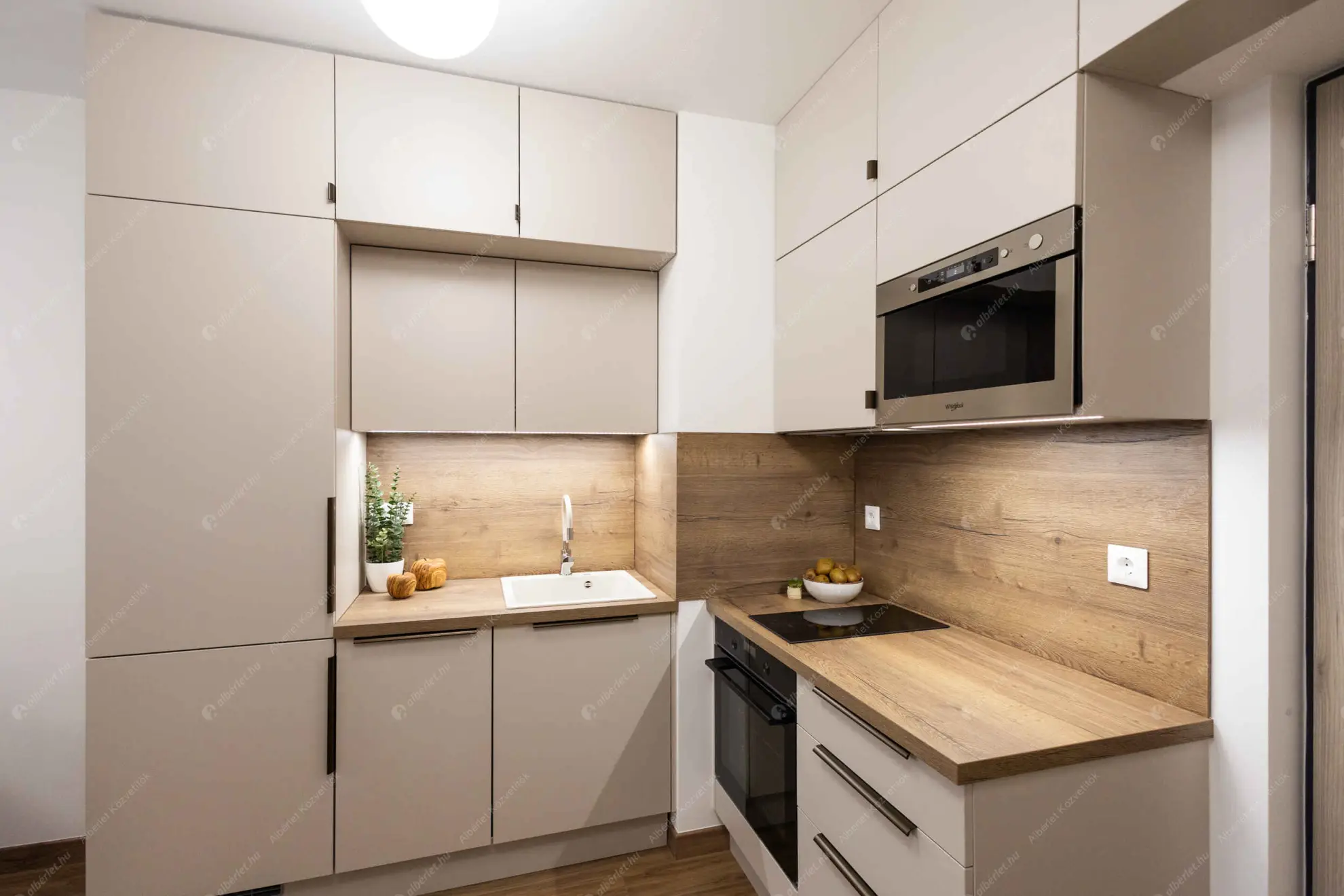 Kiadó albérlet 290000 Ft/hó áron: Budapest, IX. kerület  Vágóhíd utca. Mérete: 39 nm, 1 szobás | Alberlet.hu - 6627142