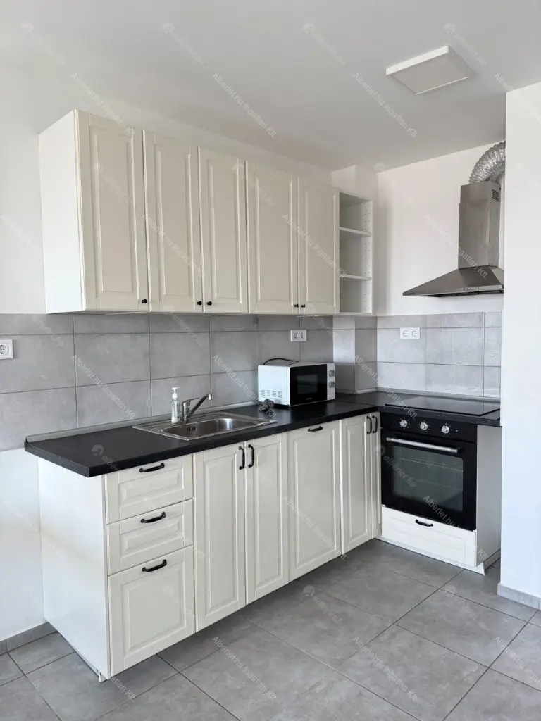 Kiadó albérlet 284000 Ft/hó áron: Budapest, IX. kerület  Vágóhíd utca. Mérete: 45 nm, 2 szobás | Alberlet.hu - 6652767